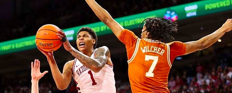 No. 20 Arkansas clinches SEC double-bye, rolls past Texas