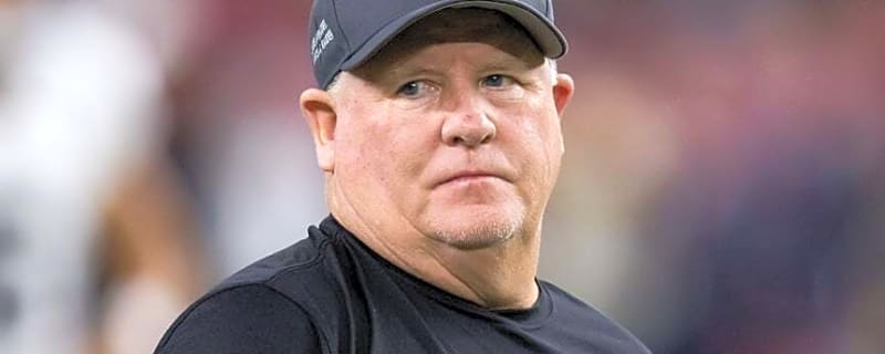 Raiders fire offensive coordinator Chip Kelly