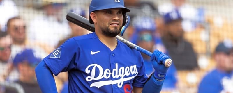 Eliezer Alfonzo Making MLB Debut With Heavy Heart