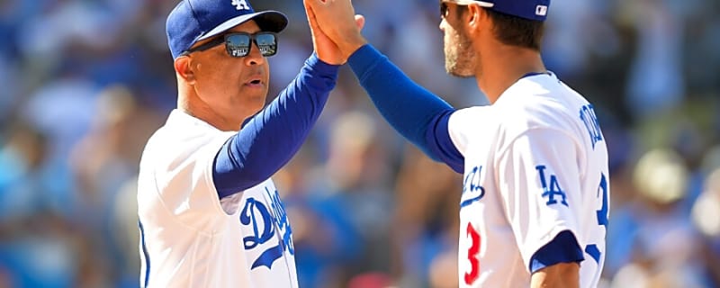 Dave Roberts Expressed Gratitude For Chris Taylor Before Changing Mind On Retirement