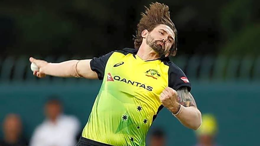 Kane Richardson retires from professional cricket