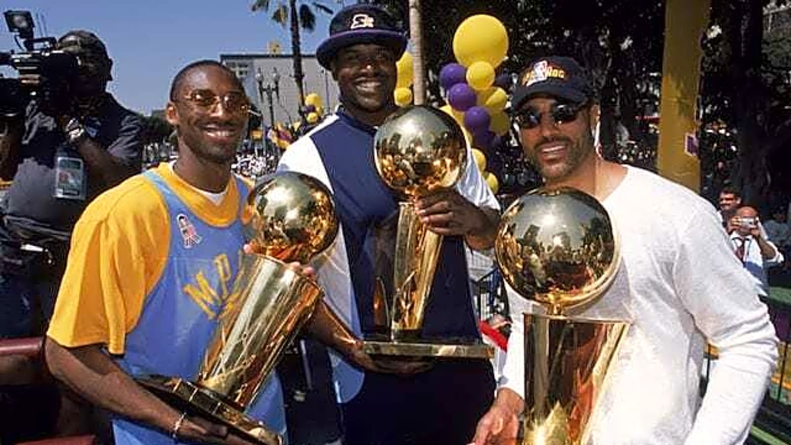  Rick Fox Had To Fight Kobe Bryant To Earn His Respect