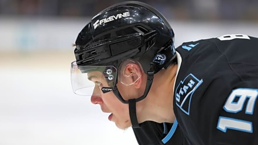 Elias Pettersson Trade Rumors: Utah Mammoth