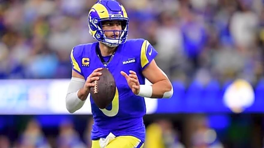  Matthew Stafford Named NFC Offensive Player Of Month For December & January