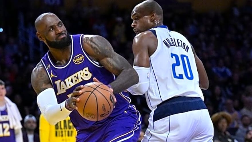  LeBron James Becomes Oldest Player In NBA History To Record Triple-Double As Lakers Beat Mavericks