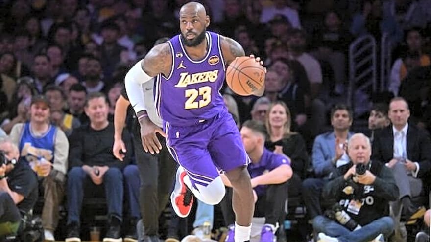  LeBron James Reveals How Much Longer He Thinks He Can Play