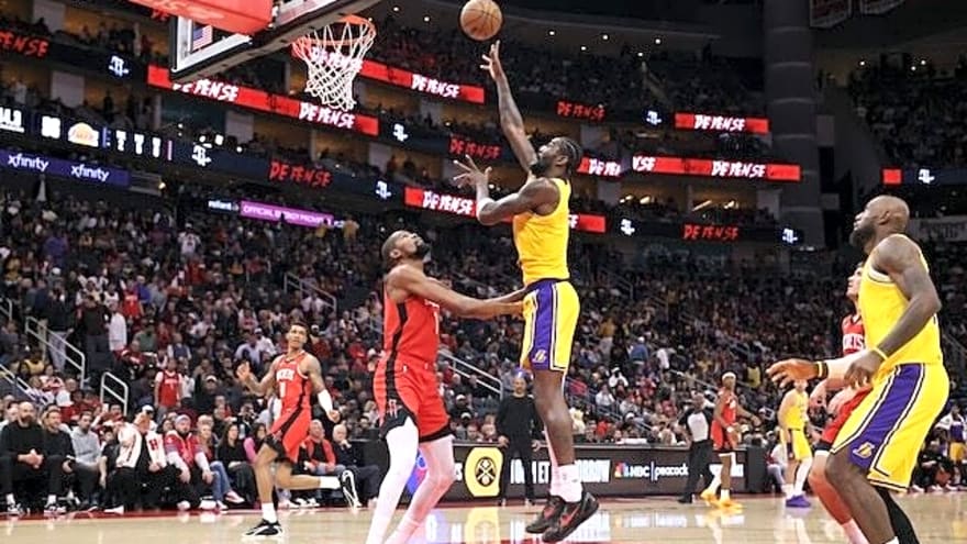 LeBron James & JJ Redick Show Love To Deandre Ayton Following Lakers Win Over Rockets