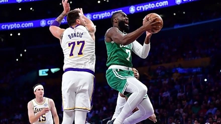  Lakers Struggle To Match Physicality Of Celtics In Home Loss