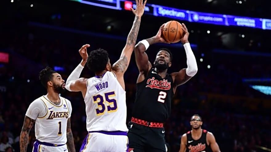 Lakers Sign Deandre Ayton To Two-Year Contract