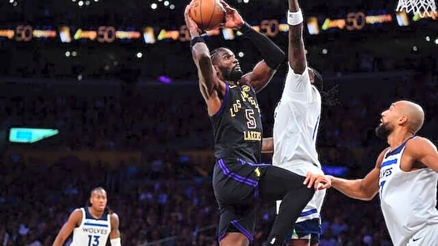  JJ Redick Praises Deandre Ayton For ‘Fantastic’ Performance Vs. Timberwolves