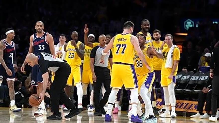  Luka Doncic & Austin Reaves Lead Way Against Clippers