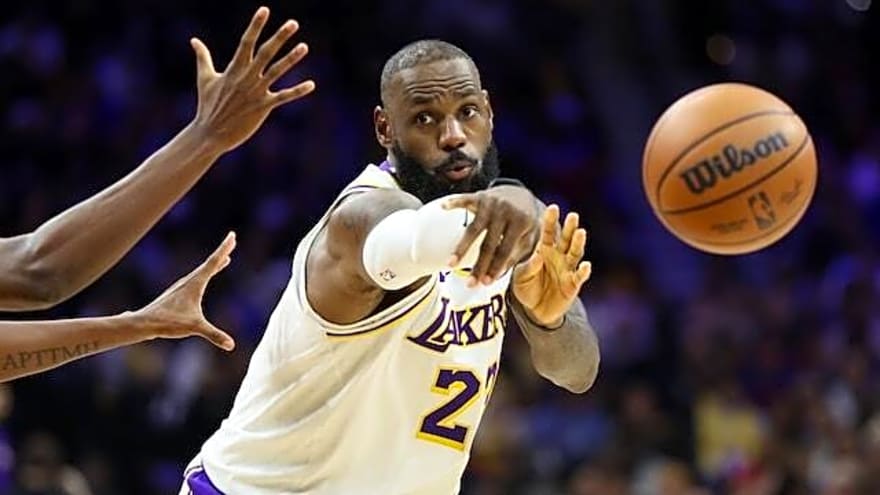  Luka Doncic Shows Love To LeBron James After ‘Vintage’ Performance Vs. 76ers