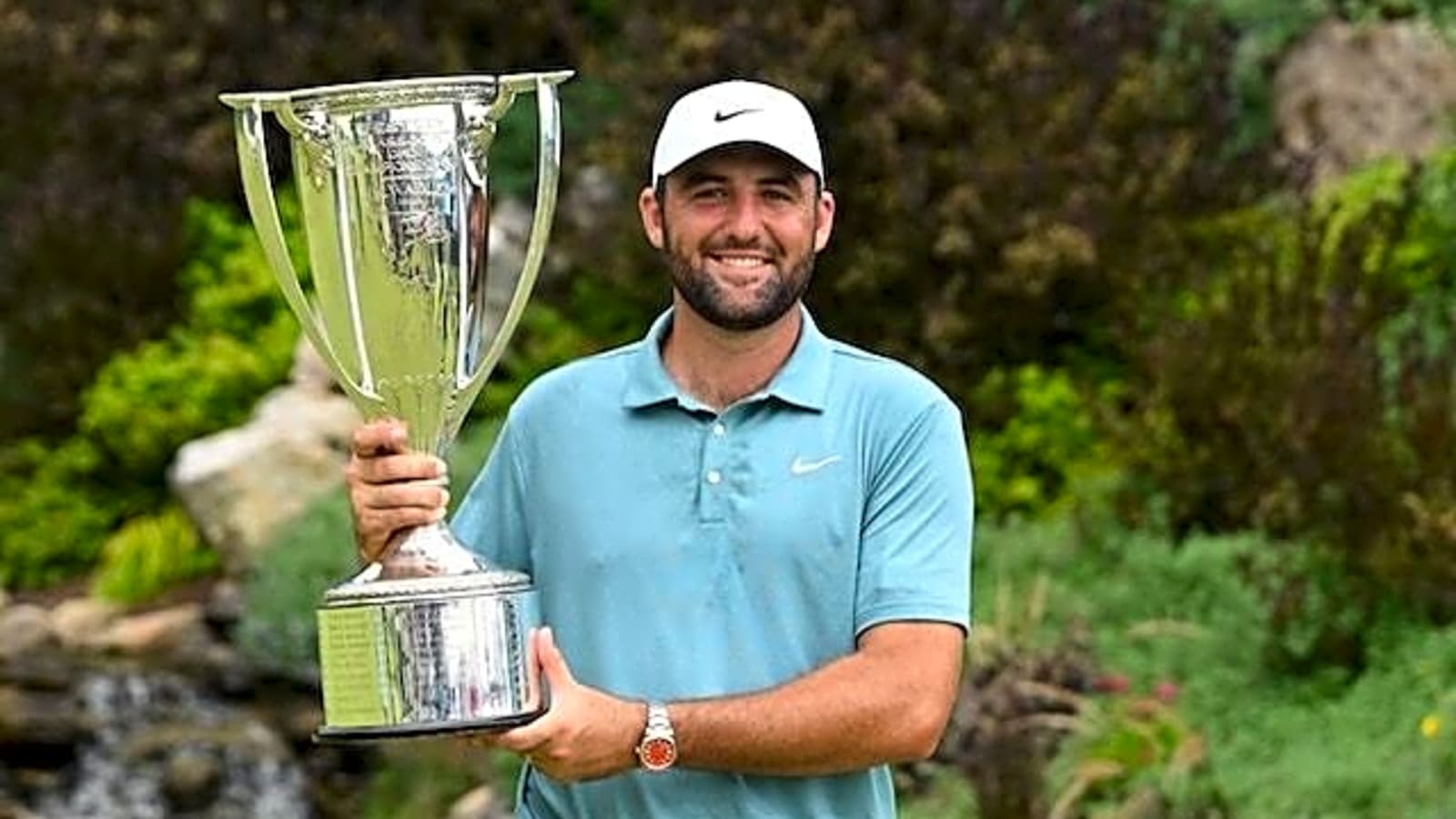  LeBron James Gives Shoutout To No. 1 Golfer Scottie Scheffler