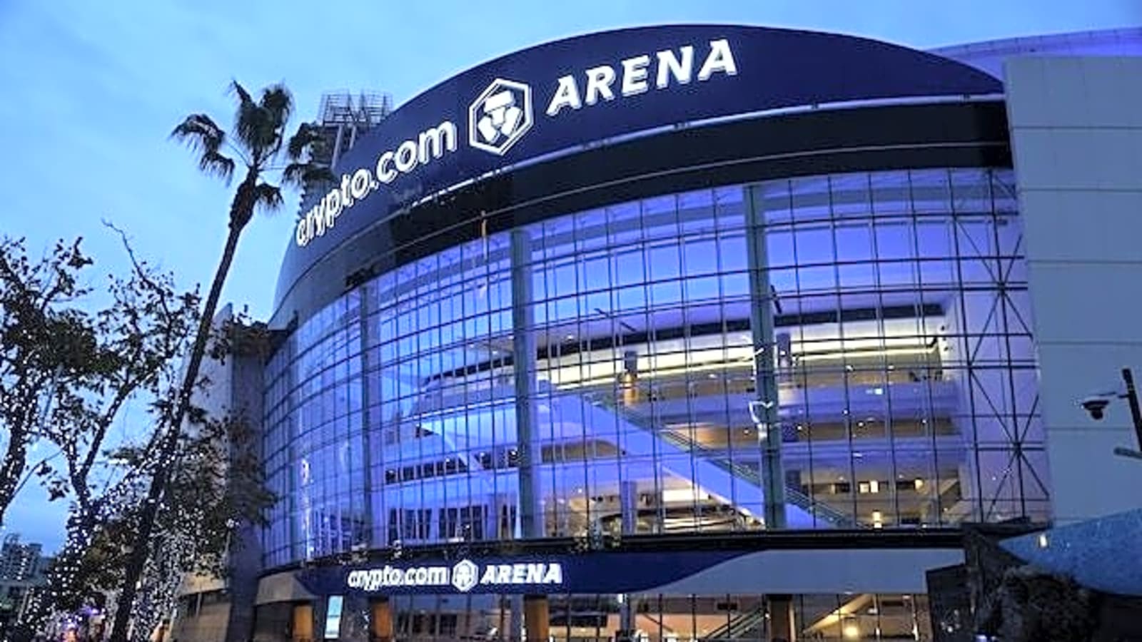 Watch: Offseason Locker Room Renovations Inside Crypto.com Arena Unveiled