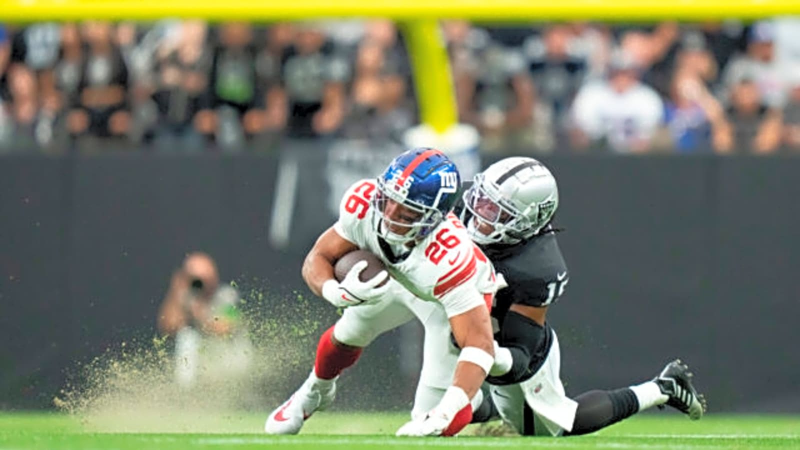 Las Vegas Agrees To Deal With Linebacker Jaylon Smith