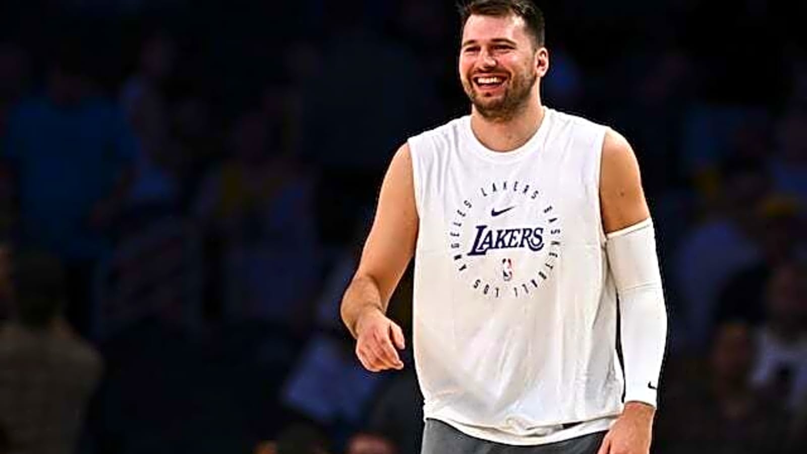  Luka Doncic ‘Fully Committed’ & Expected To Sign Extension This Summer