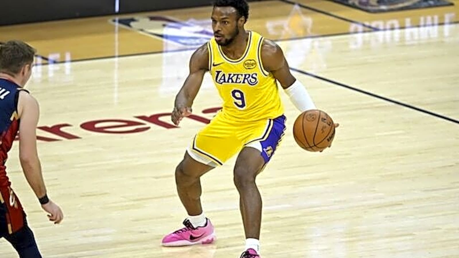  Bronny James Debuts New Signature Nike Logo