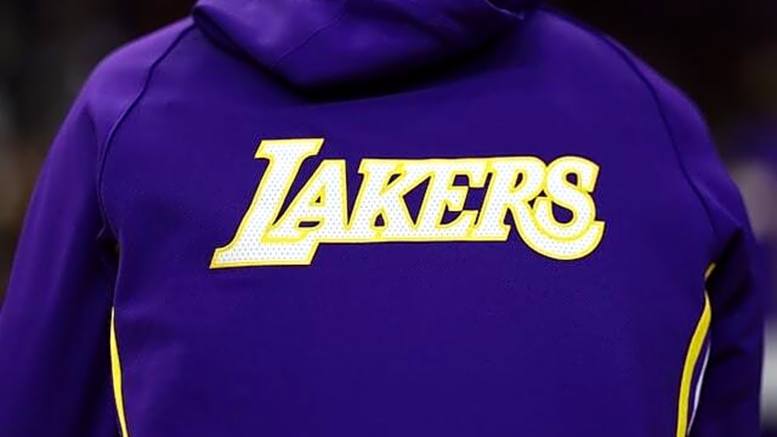 Lakers Looking For New Jersey Patch Sponsor