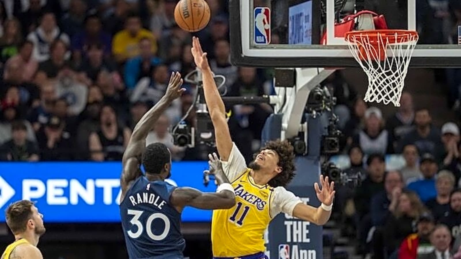 Jaxson Hayes Ruled Out Vs. Timberwolves Due To Left Knee Soreness
