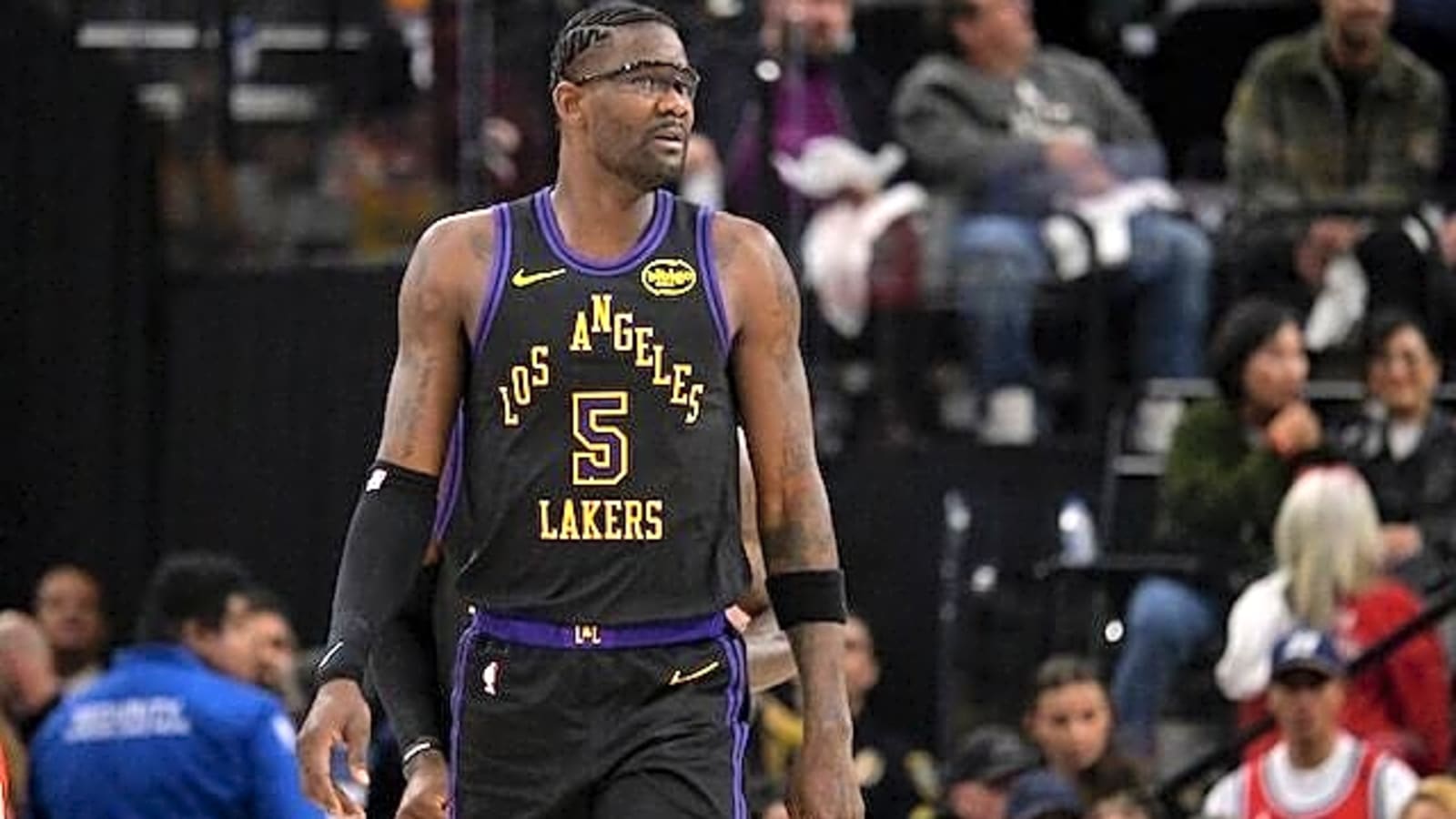 Deandre Ayton Appreciates JJ Redick & Lakers Coaching Staff Having His Back