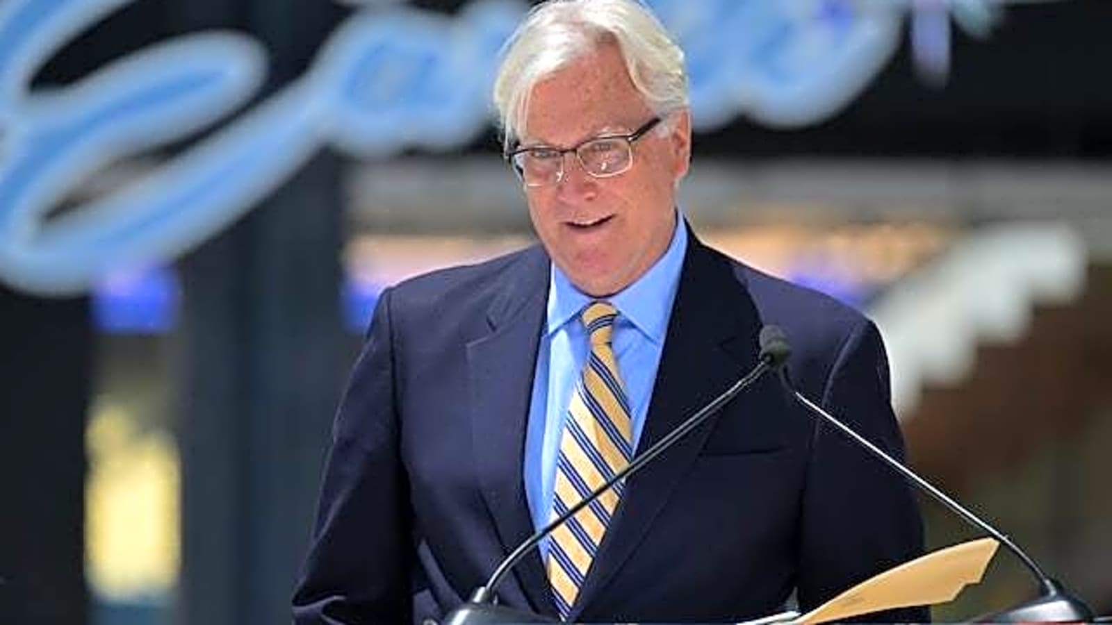 League-Wide Reaction To Lakers’ Sale To Mark Walter Is Overwhelmingly Positive