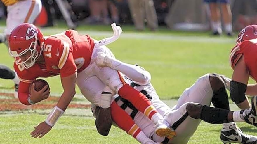  Maxx Crosby Says Raiders Must Be Locked In On Patrick Mahomes’ Scrambling Ability