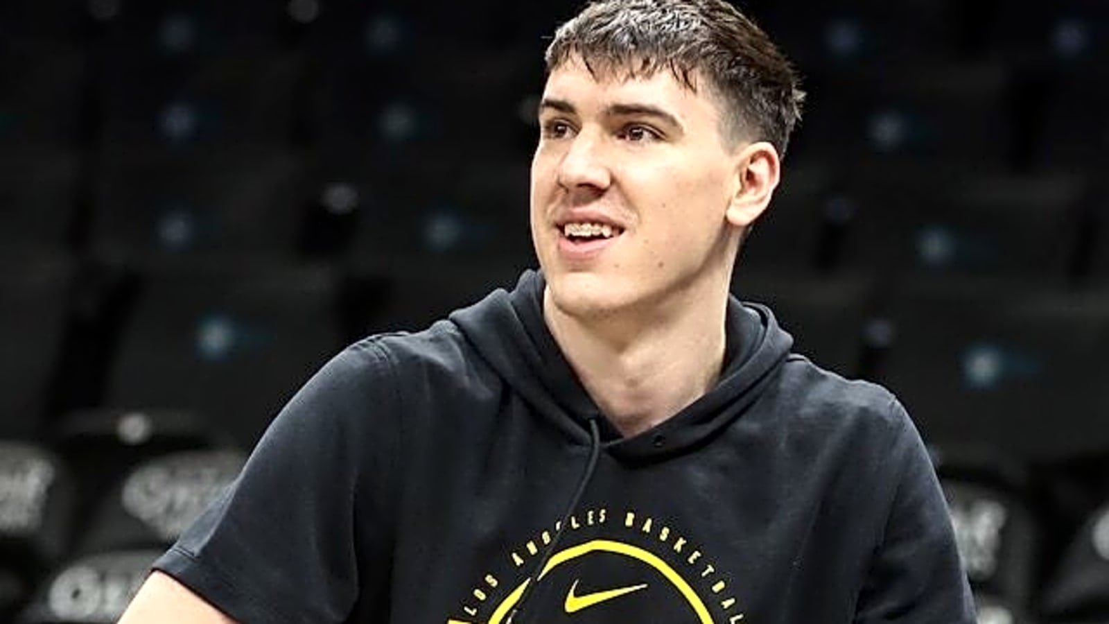 Jake LaRavia Breaks Down Lakers’ Pregame Ritual