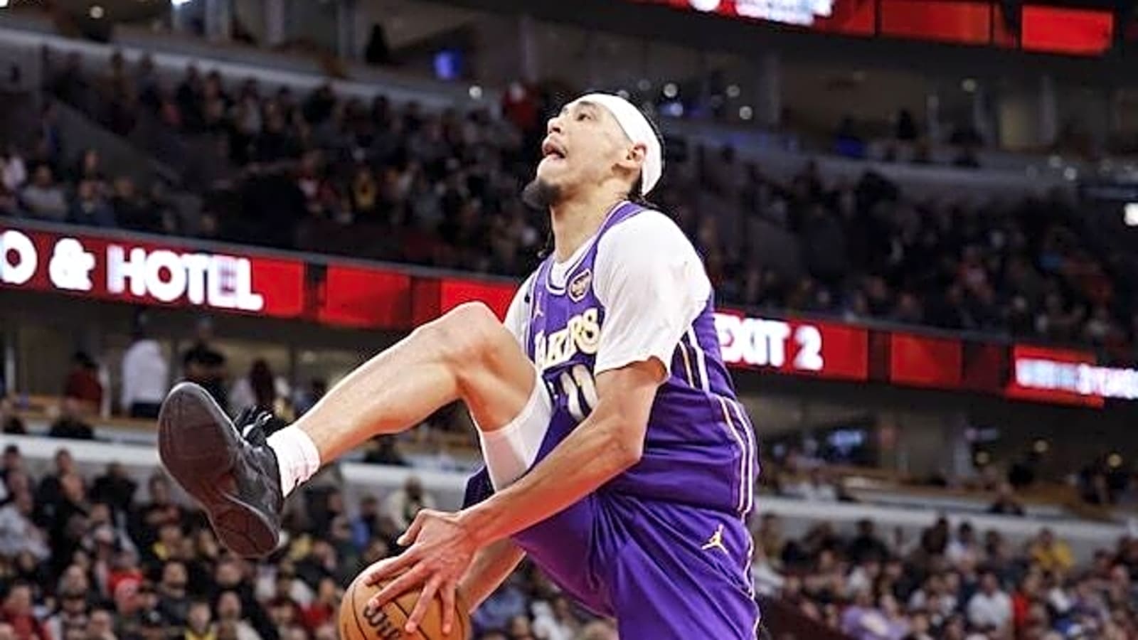  Jaxson Hayes Discusses Eastbay Dunk In Win Over Bulls