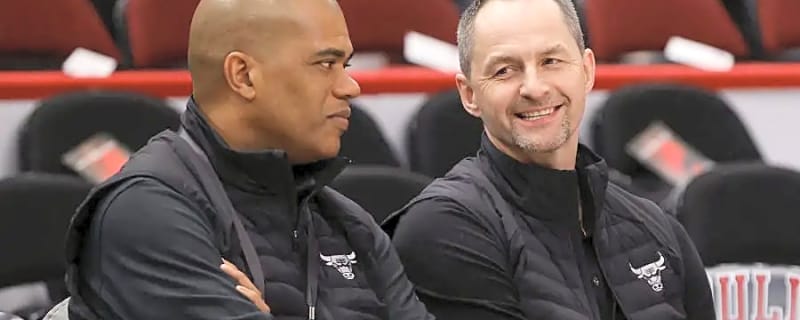 Chicago Bulls players furious after coach gets fired: Report