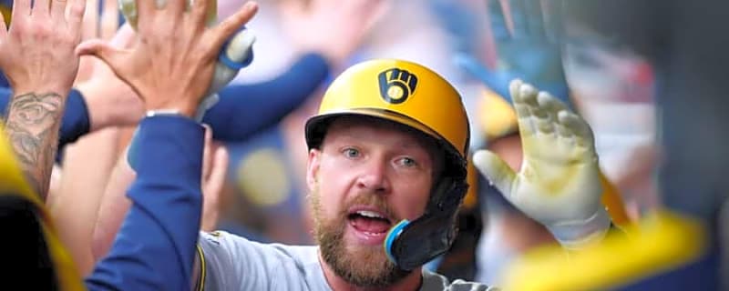 Brewers ‘underrated’ free agent could be contender’s missing piece