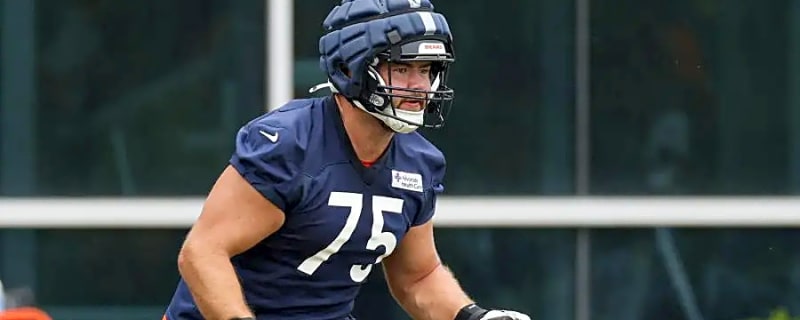 Chicago Bears’ left tackle battle takes intriguing twist as training camp opens