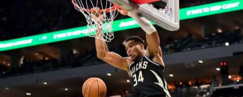 Bucks look to rebound against Hornets with Giannis Antetokounmpo likely to return