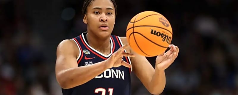 'Only Going to Get Better': UConn’s Sarah Strong to Represent USA in FIBA 3×3 Women’s Series