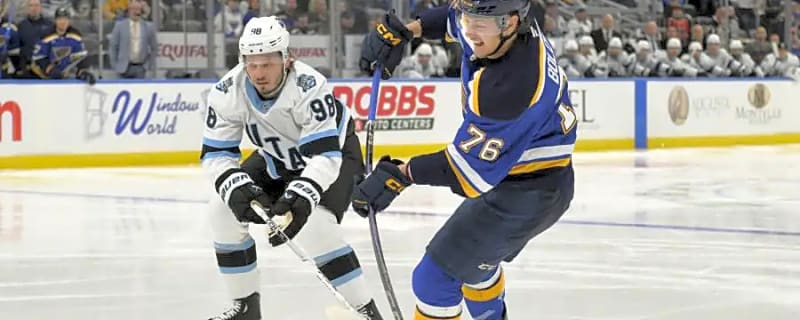 Chicago Blackhawks head coach receives harsh criticism from Utah defenseman