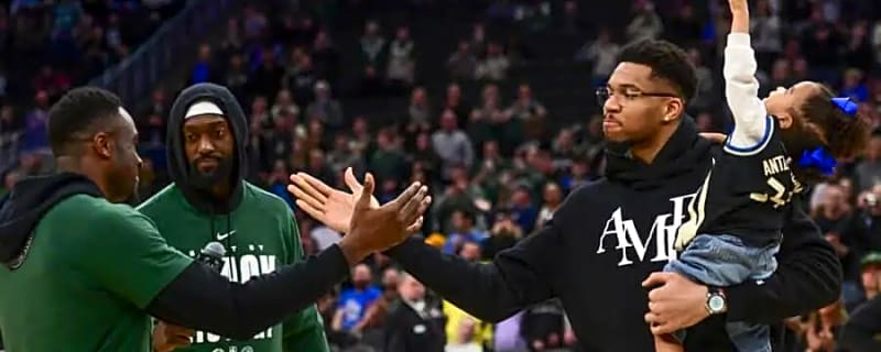 Bill Simmons warns Giannis Antetokounmpo could repeat Kevin Garnett’s mistake