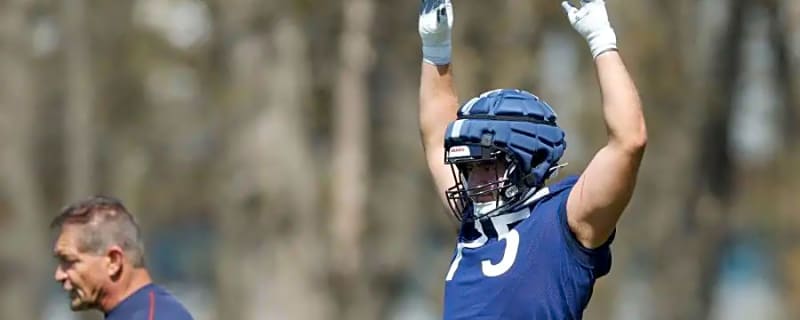 Chicago Bears left tackle battle takes another turn at minicamp