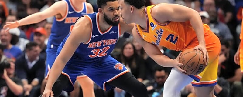 New York Knicks’ Karl-Anthony Towns Reacts to Being Benched in Loss Vs. Charlotte Hornets