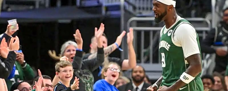 Bobby Portis hyped for Bucks’ obvious strength with league-best 'big 3'