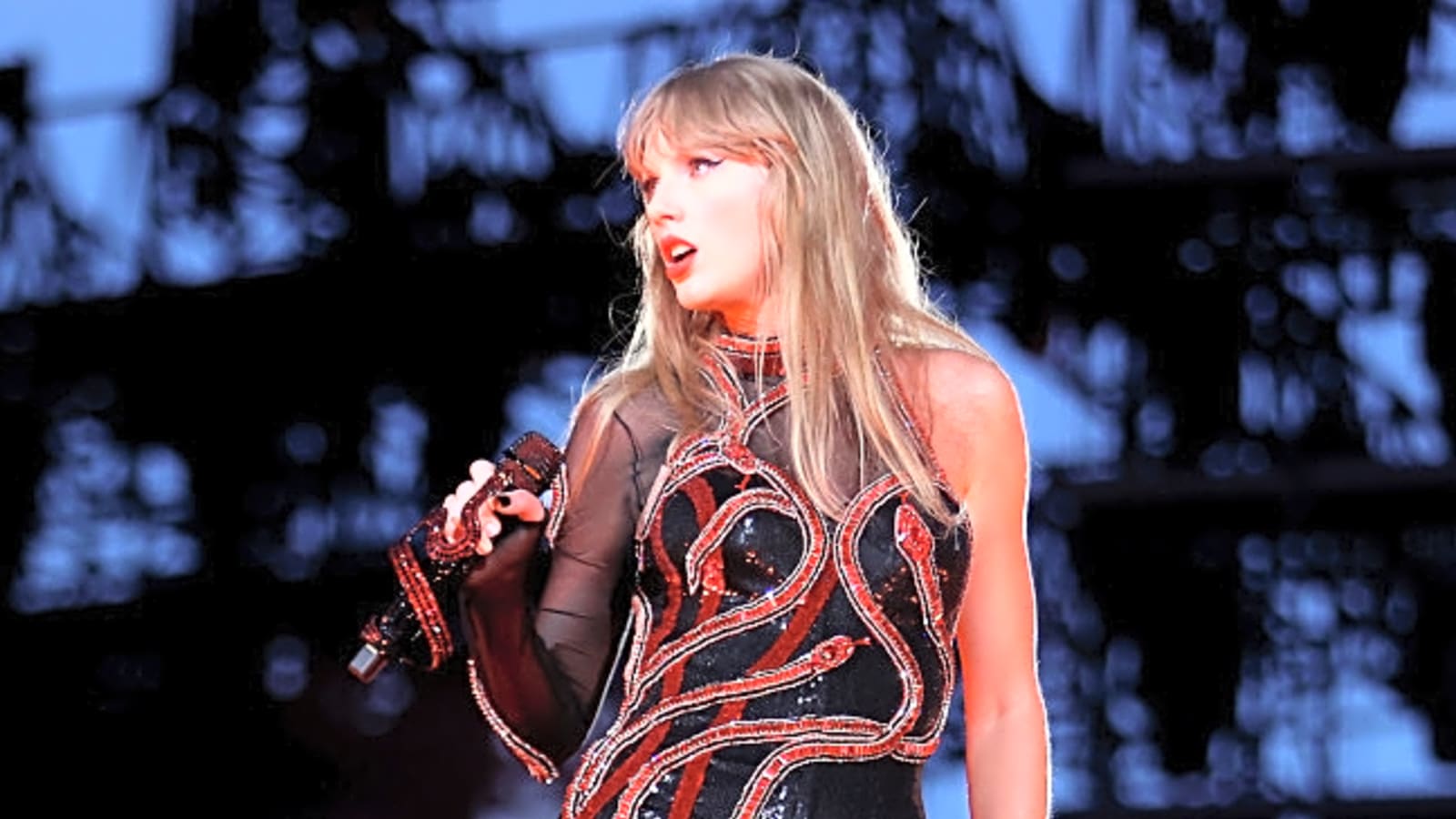 Taylor Swift &#39;not&#39; in talks for residency at Las Vegas Sphere