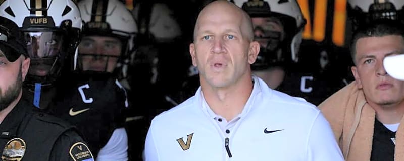 How Clark Lea Approaches Extensions, Coaching Carousel Rumors with Team