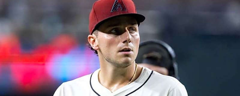 Diamondbacks&#39; Chase Even Record in Final Game of Season