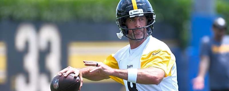 Steelers Need to Give Aaron Rodgers One Thing