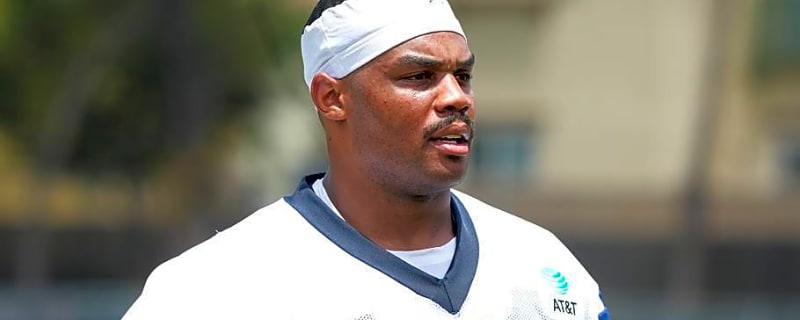 Cowboys Add Offensive Line Reinforcements After Placing Tyler Smith on IR