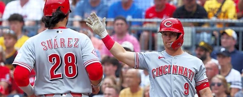 Suárez's Three-Run Home Run Lifts Reds to 9-7 Win in Rainy Conditions vs. Pirates
