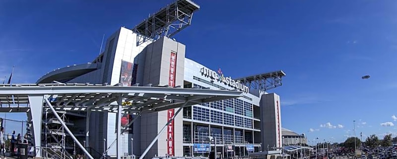 Texans' Home Stadium Gets a Familiar New Name