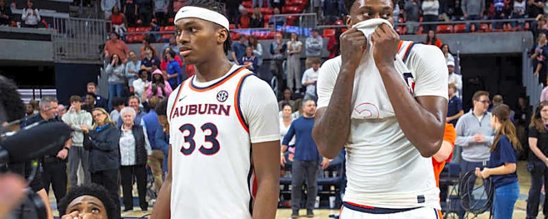 Auburn Drops Heartbreaker to Texas A&M as Buzzer Beater Waived Off