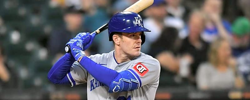 Rangers Sign Slugger Mark Canha to Spring Training on Minor League Deal