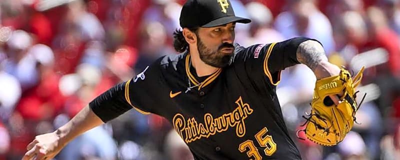 Cleveland Guardians sign relief pitcher to one-year deal