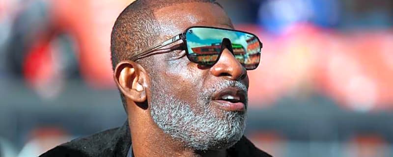 Deion Sanders Turns Heads After Encouraging Moment With Son Shedeur Sanders