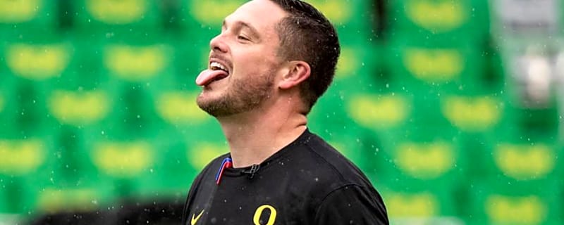 Two Massive Defensive Players Forgo the NFL Draft to Return to Oregon